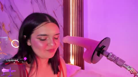 Snapshot of mollylewis18 chatting on 09.11.25 New girl Emily Valentina Michelle online show from 09.11.25