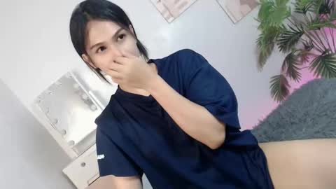 MOMIKHEM online show from 10.29.25