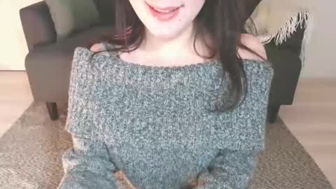 Snapshot of momo612238 chatting on 12.14.24 Momo online show from 12.14.24
