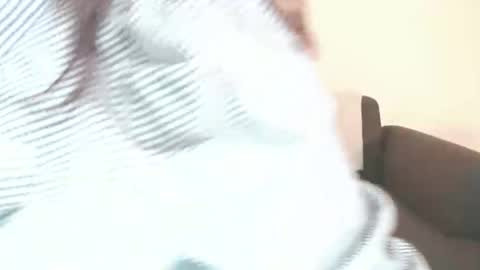 Snapshot of momo612238 chatting on 12.29.24 Momo online show from 12.29.24