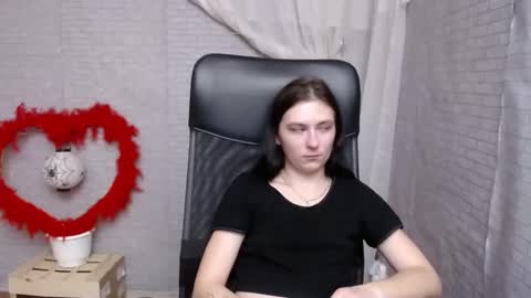 Snapshot of monakali chatting on 01.29.25 monakali online show from 01.29.25