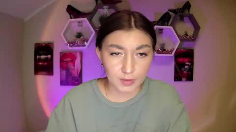 Snapshot of monica_sweets chatting on 09.27.25 sweet girl and shine body online show from 09.27.25