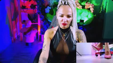 Monika online show from 09.21.25