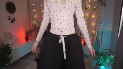  Monica  online show from 10.01.25