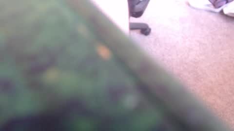 Snapshot of monkeypawpony chatting on 09.25.25 monkeypawpony online show from 09.25.25