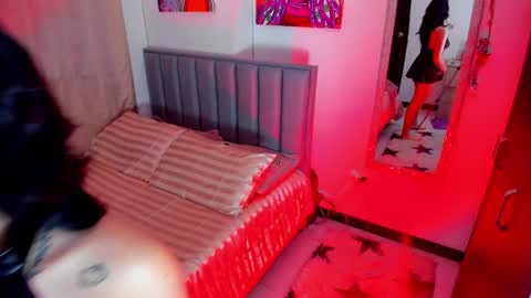 MOON online show from 09.13.25