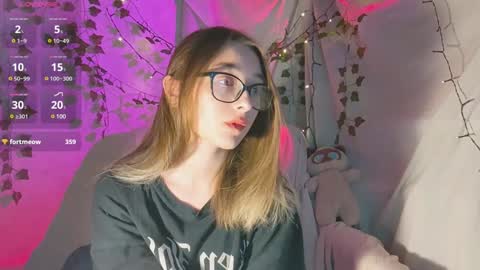 Snapshot of moonlight__lovers chatting on 12.07.24 Dana online show from 12.07.24