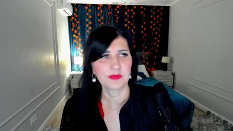 Ask me  online show from 11.15.25