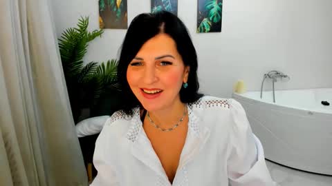 Ask me  online show from 12.01.25