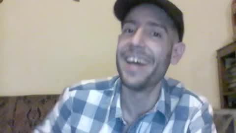 Snapshot of morenikoo26 chatting on 09.27.25 morenikoo26 online show from 09.27.25