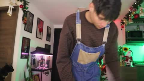 Snapshot of morgan_hiller chatting on 01.01.25   online show from 01.01.25