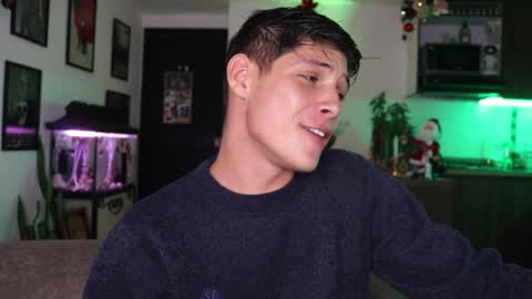 Snapshot of morgan_hiller chatting on 01.08.25   online show from 01.08.25