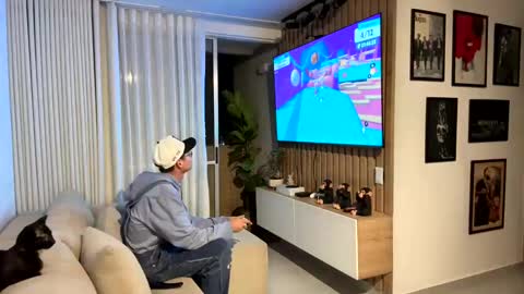 Snapshot of morgan_hiller chatting on 10.21.25   online show from 10.21.25