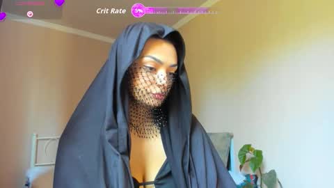 Snapshot of moroccan_diamond_ chatting on 09.20.25 Medina online show from 09.20.25