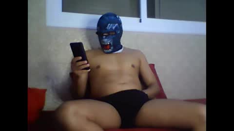 Snapshot of moroccanfucker93 chatting on 10.26.25 moroccanfucker93 online show from 10.26.25