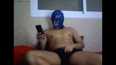 Snapshot of moroccanfucker93 chatting on 10.26.25 moroccanfucker93 online show from 10.26.25