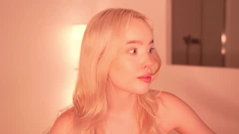 Snapshot of mother__of__dragons chatting on 11.13.25 Deni and Jett my weekly schedule online show from 11.13.25