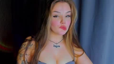 Snapshot of mousemother chatting on 02.12.25 Carolina online show from 02.12.25