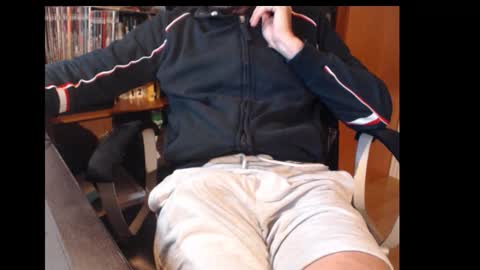 Snapshot of mpmimp chatting on 10.06.25 mpmimp online show from 10.06.25