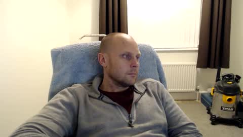 Snapshot of mr_baldy chatting on 10.17.25 Mr Baldy Likes to Chat online show from 10.17.25