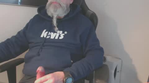 mr_boombastic2021 online show from 03.08.25