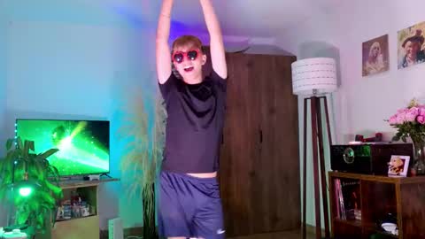 Mr Evans online show from 10.02.25