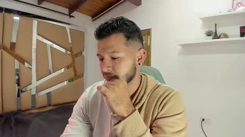 Snapshot of mr_mikee_ chatting on 03.09.25 MIKEE online show from 03.09.25