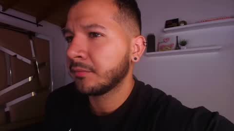 Snapshot of mr_mikee_ chatting on 09.16.25 MIKEE online show from 09.16.25