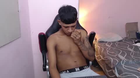 Snapshot of mr_stiven_ chatting on 01.11.25 mr_stiven_ online show from 01.11.25