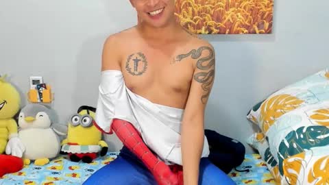 Snapshot of mr_swe3t0oth chatting on 02.25.25 KYLE online show from 02.25.25