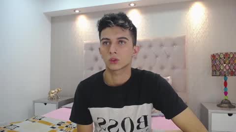 Snapshot of mr_williseo chatting on 12.01.24 williseo online show from 12.01.24