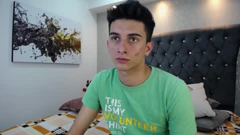 Snapshot of mr_williseo chatting on 01.20.25 williseo online show from 01.20.25