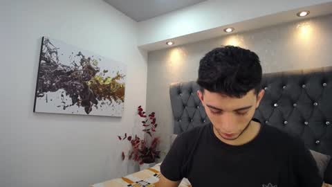 Snapshot of mr_williseo chatting on 02.03.25 williseo online show from 02.03.25