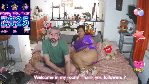 Snapshot of mrandmrsswetness84 chatting on 01.25.25 MrAndMrsSwetness84 online show from 01.25.25