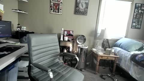 Snapshot of mrclean_55 chatting on 09.17.25 MrClean55 online show from 09.17.25