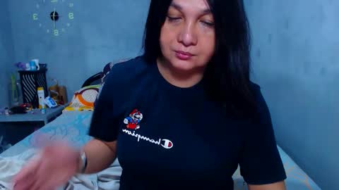 Snapshot of mrladybunnycock chatting on 10.20.25 mrladybunnycock online show from 10.20.25