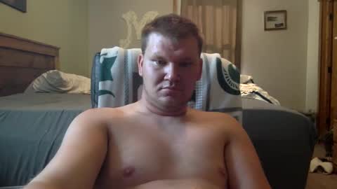 Snapshot of mrlongm8 chatting on 09.30.25 mrlongm8 online show from 09.30.25