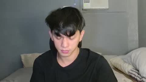 Snapshot of mrshawn95 chatting on 10.17.25 shawn online show from 10.17.25