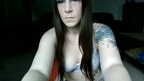 Snapshot of mrstxoxo4594 chatting on 02.16.25 Mrstxoxo4594 online show from 02.16.25