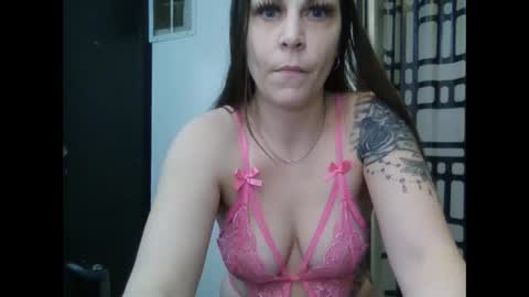 Snapshot of mrstxoxo4594 chatting on 02.22.25 Mrstxoxo4594 online show from 02.22.25