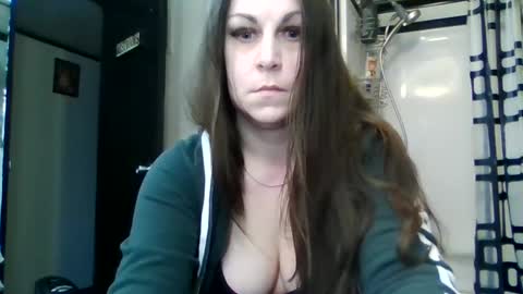 Snapshot of mrstxoxo4594 chatting on 02.27.25 Mrstxoxo4594 online show from 02.27.25