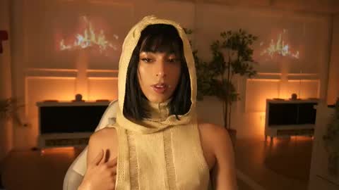 Snapshot of ms_lawless chatting on 03.04.25 Samantha online show from 03.04.25