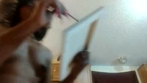 Mytiquee online show from 11.18.25