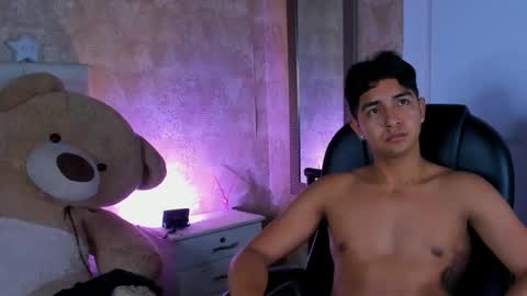 Snapshot of muichiro_tokito1 chatting on 01.03.25 muichiro tokito1 online show from 01.03.25