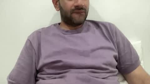 munnabobby2008 online show from 01.18.25