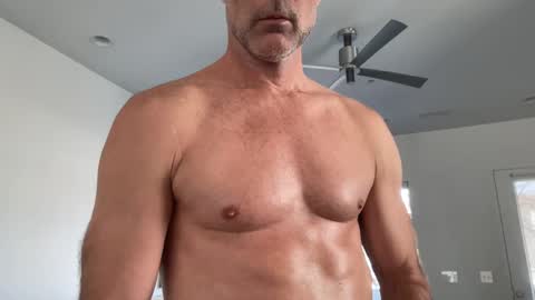 Snapshot of murakmi800 chatting on 01.09.25 Araki online show from 01.09.25