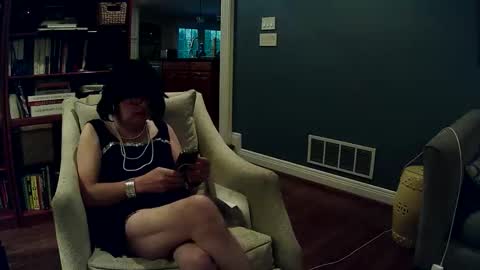 Snapshot of murray1509 chatting on 10.20.25 Cutemorri online show from 10.20.25