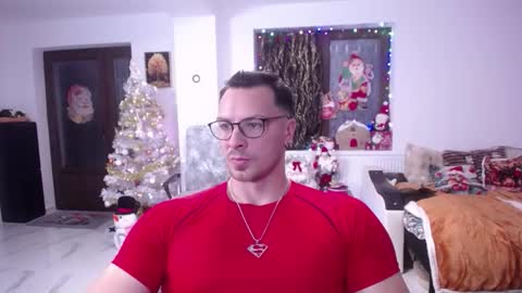 Snapshot of muscleaj69 chatting on 11.14.25 AJ online show from 11.14.25