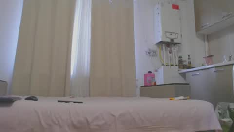 Snapshot of musclesqueen chatting on 02.26.25 MusclesQueen online show from 02.26.25