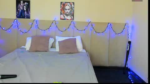 Snapshot of musclexxxbarbie chatting on 02.27.25 Eva online show from 02.27.25